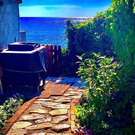 A Picco Sul Mare! *